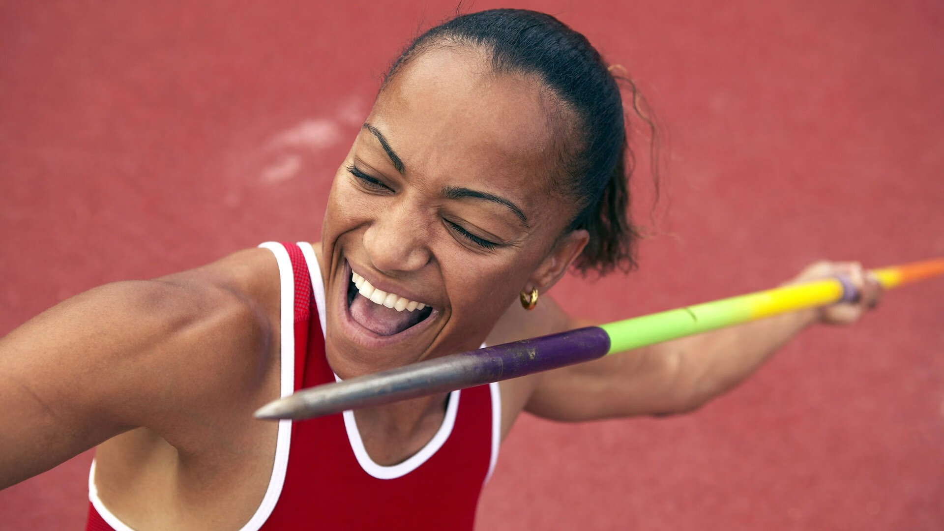 全国田径锦标赛跳远项目精彩纷呈 新星闪耀创佳绩